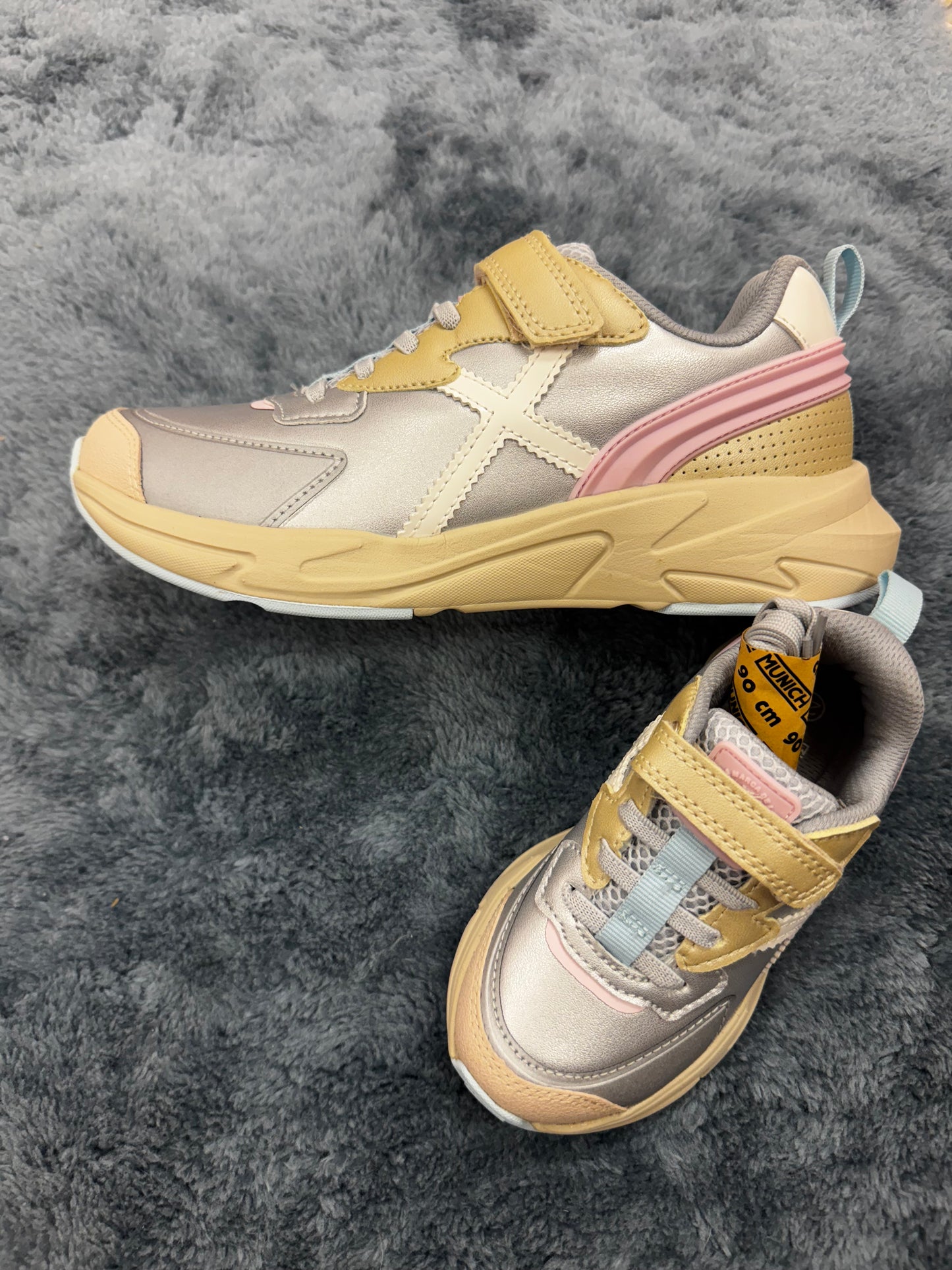 Sneakers Munich bimba