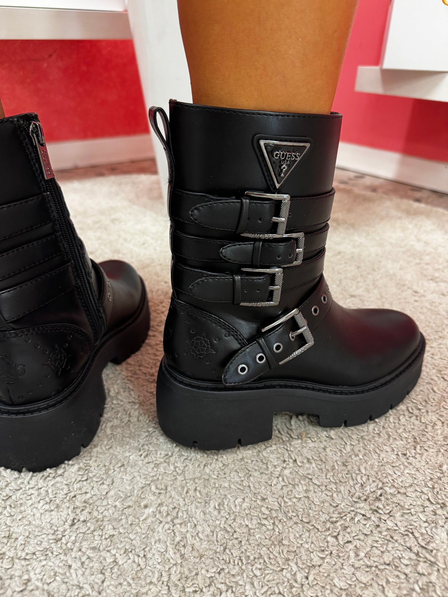 Anfibio Guess con fibbie laterali